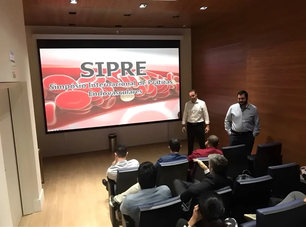 Auditório durante as palestras